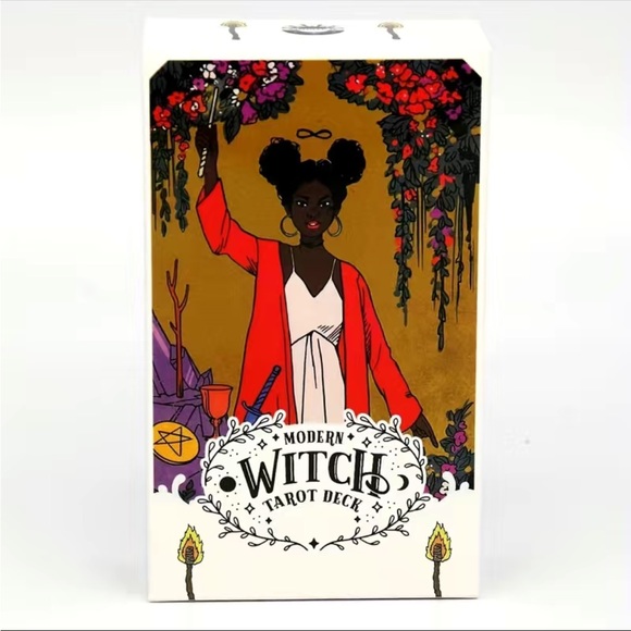 Modern Witch Tarot card deck - Picture 5 of 12
